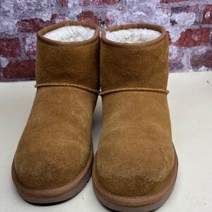 Cozy Tan Suede Ankle Boots box 29